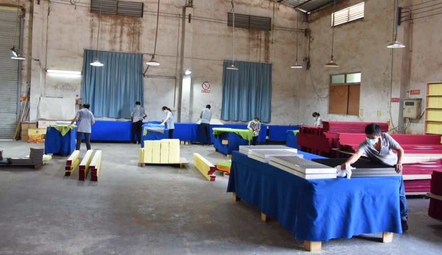 Guangzhou Wuyang Yiguan Acoustic Materials Co., Ltd. خط إنتاج الشركة المصنعة